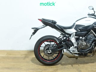YAMAHA MT-07 (A2)