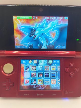 Nintendo 3DS Roja + Funda y Accesorios