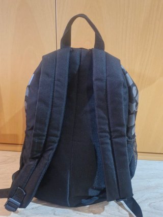 Mochila Super Mario Bros. Negra y Roja