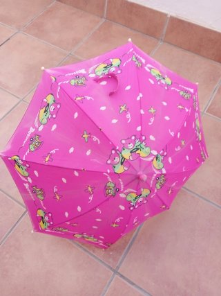 Paraguas infantil rosa con dibujos