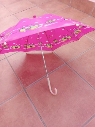 Paraguas infantil rosa con dibujos