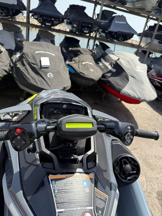 Moto de agua Sea-Doo RXT-X RS 325 2025