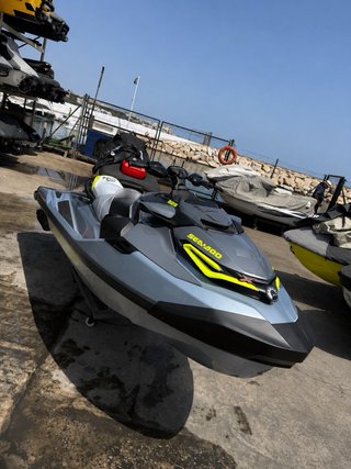 Moto de agua Sea-Doo RXT-X RS 325 2025