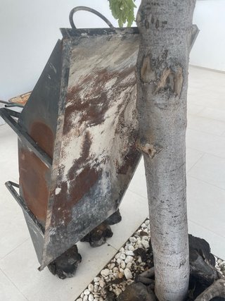 Batea de obra metálica