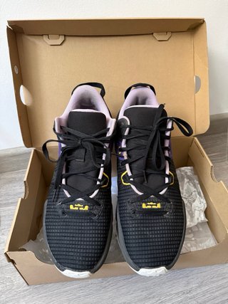 Zapatillas Nike lebron Witness 7