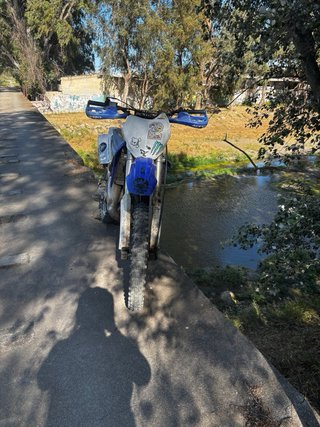 Moto Yamaha YZ 125cc Motocross precio negociable