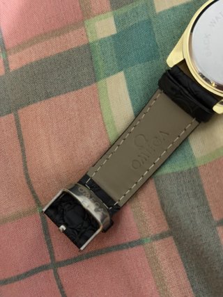 Reloj Dorado y Negro Nuevo Unica unidad