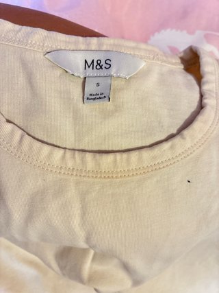 Vestido beige con flecos