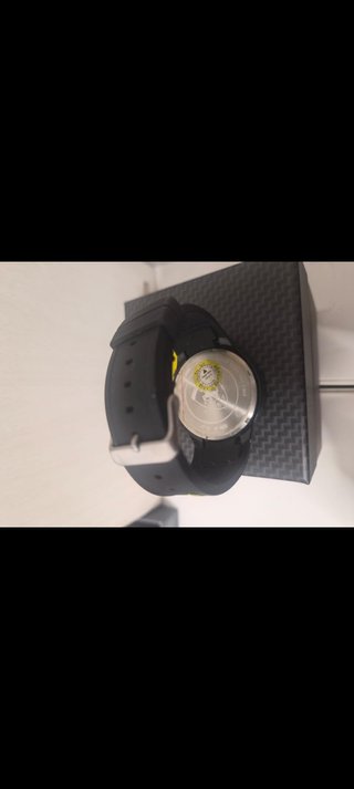 Reloj Ferrari Hombre Negro y Amarillo