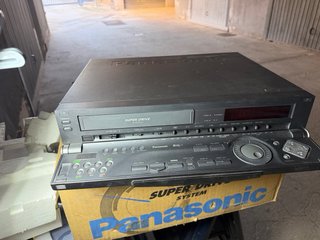 Videoregistratore Panasonic Vintage Super Drive