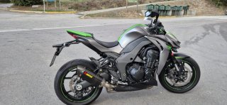 KAWASAKI Z1000