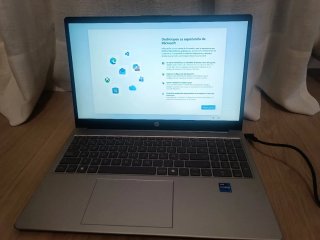 Portátil HP 15-FD1319NS i7 1355U 16GB 512GB