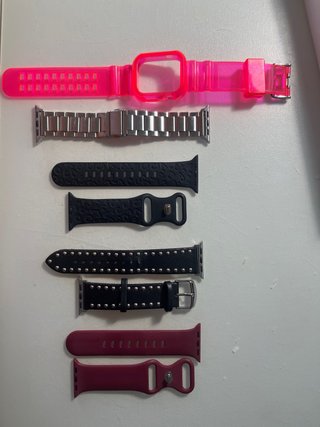 Apple Watch Series 7 (+ 6 correas)