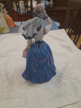 Figura Porcelana Avon Dama Albee 1997