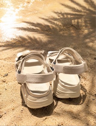 Sandalias Zara Beige