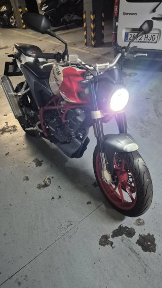 SWM Varez 125cc - 8.492 km - Impecable