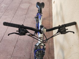 Bicicleta BH Over Azul y Blanca