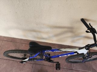 Bicicleta BH Over Azul y Blanca