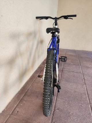 Bicicleta BH Over Azul y Blanca
