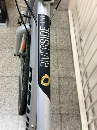 Bicicleta de paseo B'TWIN plateada