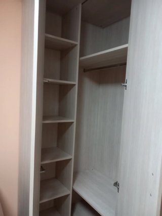 Habitación completa con muebles