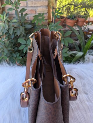 Bolso Michael Kors Marrón y Dorado
