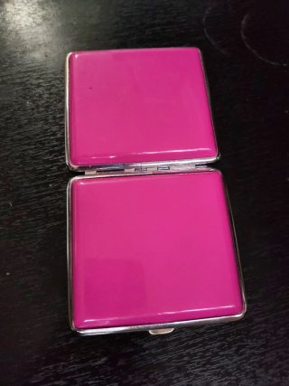 Billetero rosa metálico