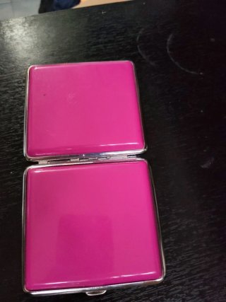 Billetero rosa metálico