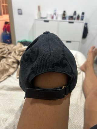 Gorra Gucci Negra GG Monogram