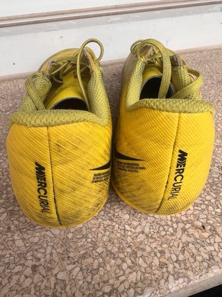 Botas de fútbol Nike Mercurial niño T34