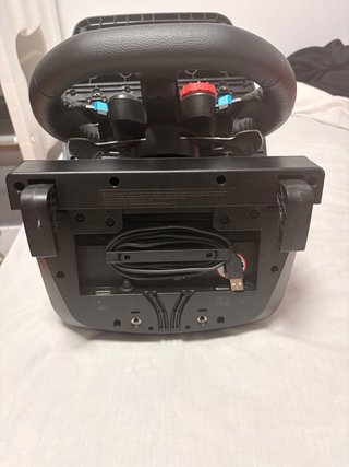 Volante y Pedales Logitech PS4/PS5