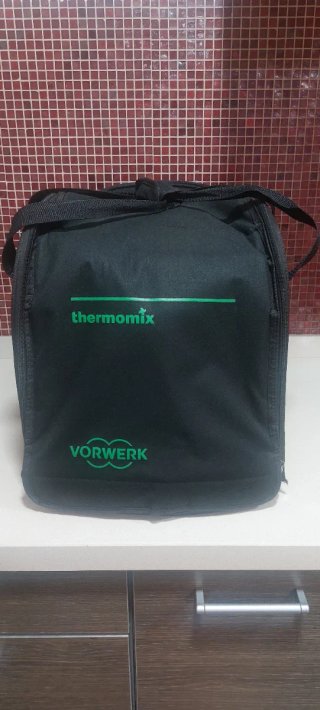 Thermomix TM5 muy poco uso