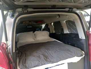 Peugeot Partner TOTALMENTE CAMPERIZADA