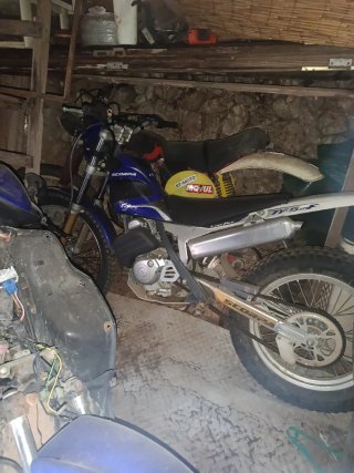 Moto Trial Scorpa Azul y Blanca