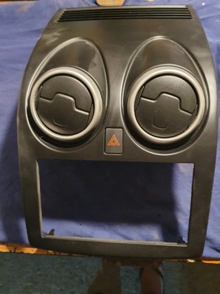Consola Central Radio Nissan Qashqai ,