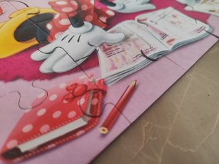Puzzle 30 piezas Minnie Mouse y Daisy Trefl 3+