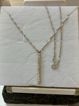 Colgante Tira Oro 18k con Diamantes 0.75 Ct