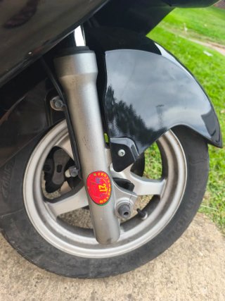 Suzuki Burgman 400 Negra