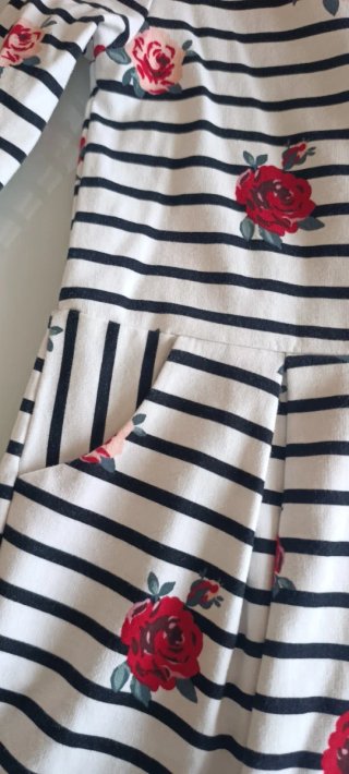 Abito H&M righe e rose 6-8 anni