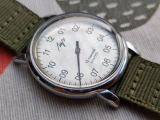 Reloj Mecánico Luch Monoaguja Hecho en Bielorrusia