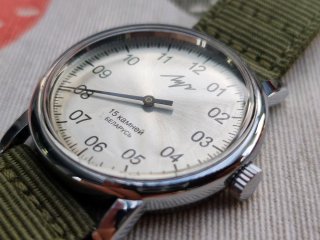 Reloj Mecánico Luch Monoaguja Hecho en Bielorrusia