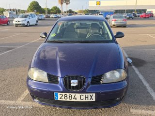 SEAT Cordoba 2003 con 17133KM