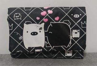 Bolso y Cartera Monokuro Boo