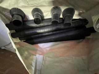 Estantería de plástico negra