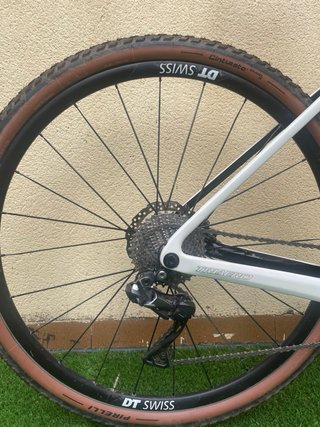 Bici Gravel cambio electrónico