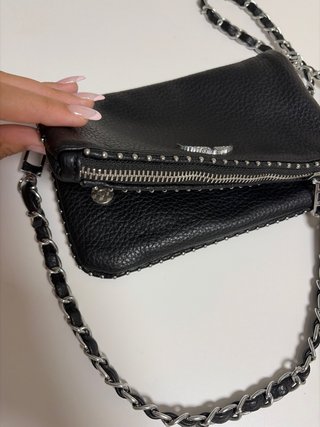 Bolso estilo Zadig & Voltaire negro con tachuelas