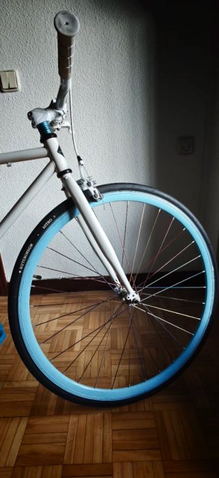 Bicicleta Fixie Blanca y Azul