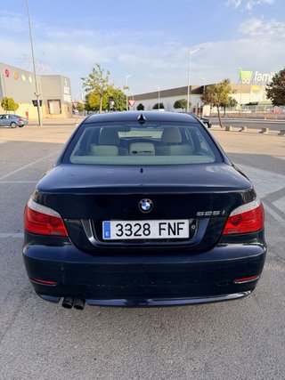 BMW Serie 5 2008 525i automatico 175000 kilometros
