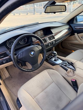 BMW Serie 5 2008 525i automatico 175000 kilometros