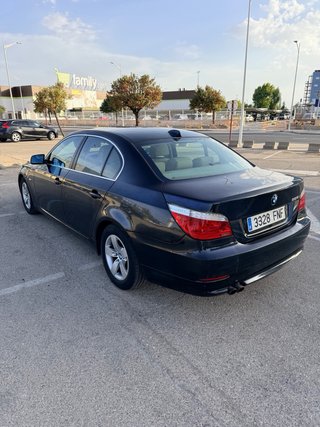 BMW Serie 5 2008 525i automatico 175000 kilometros